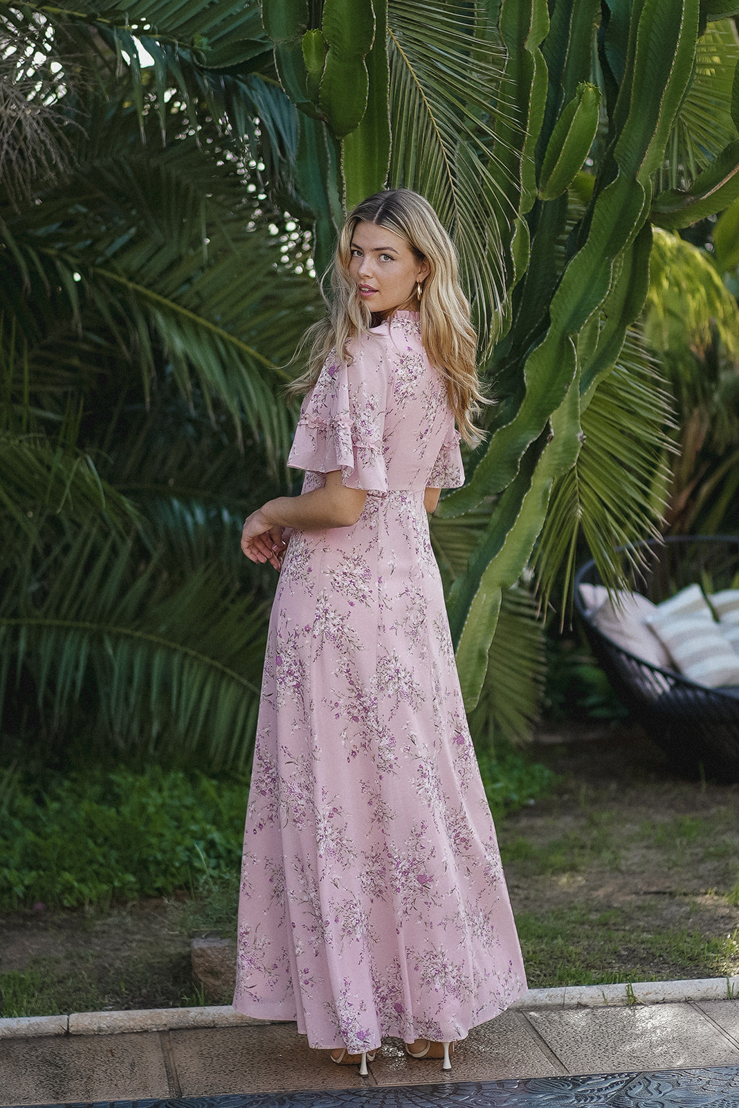 Jenny rosa – Whitestory & Friends